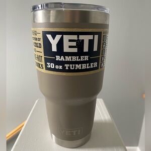 NWT Limited Edition Sharptail Taupe Yeti Tumbler
